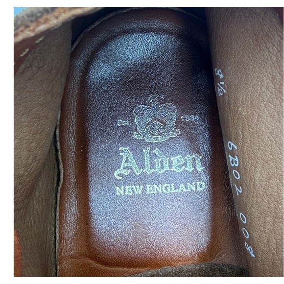 Alden USA Snuff Brown Suede 1493 Unlined Chukka Boots Men 8.5 D 1493 main image 4